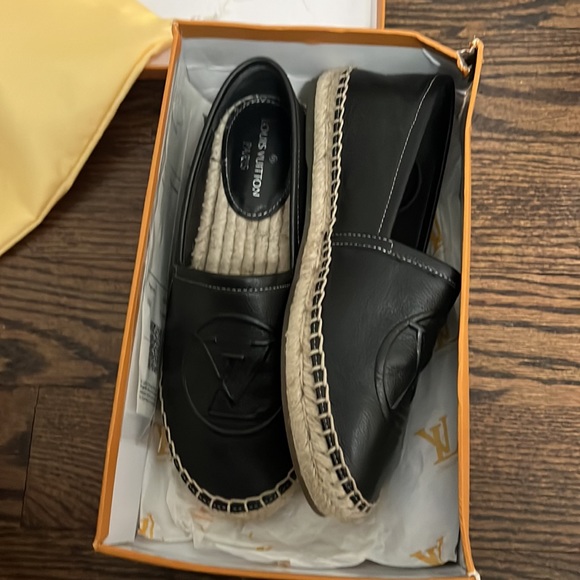 Louis Vuitton espadrille flat - Picture 3 of 5
